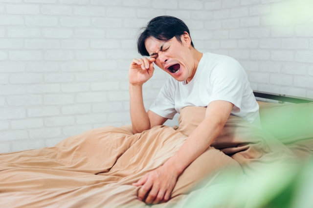 「目の疲れ、頭痛、不眠症に悩むあなたへ。西大宮で根本的な解決を。」